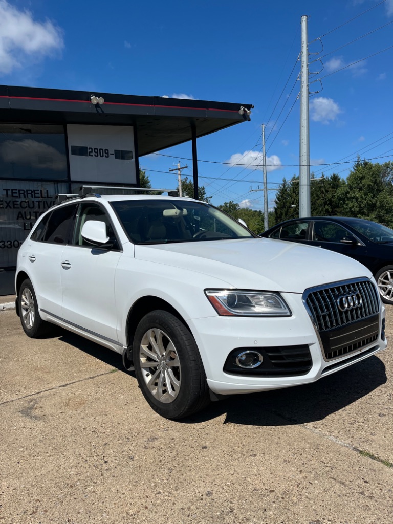2015 Audi Q5 2.0T quattro tiptronic Premium Plus's photo