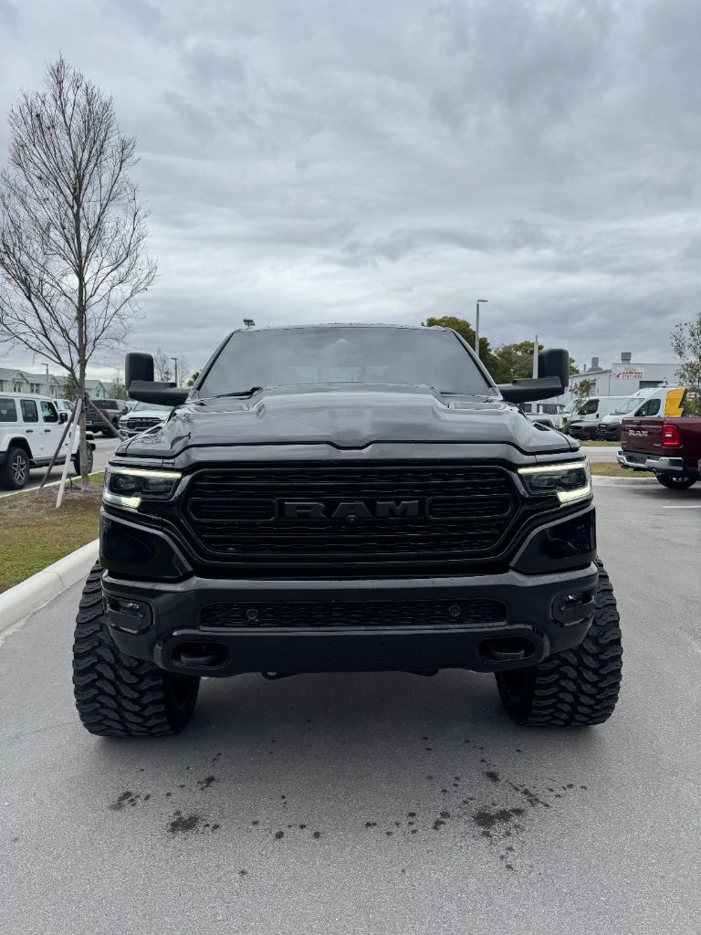 2023 RAM 1500 Limited Crew Cab 6'4's photo